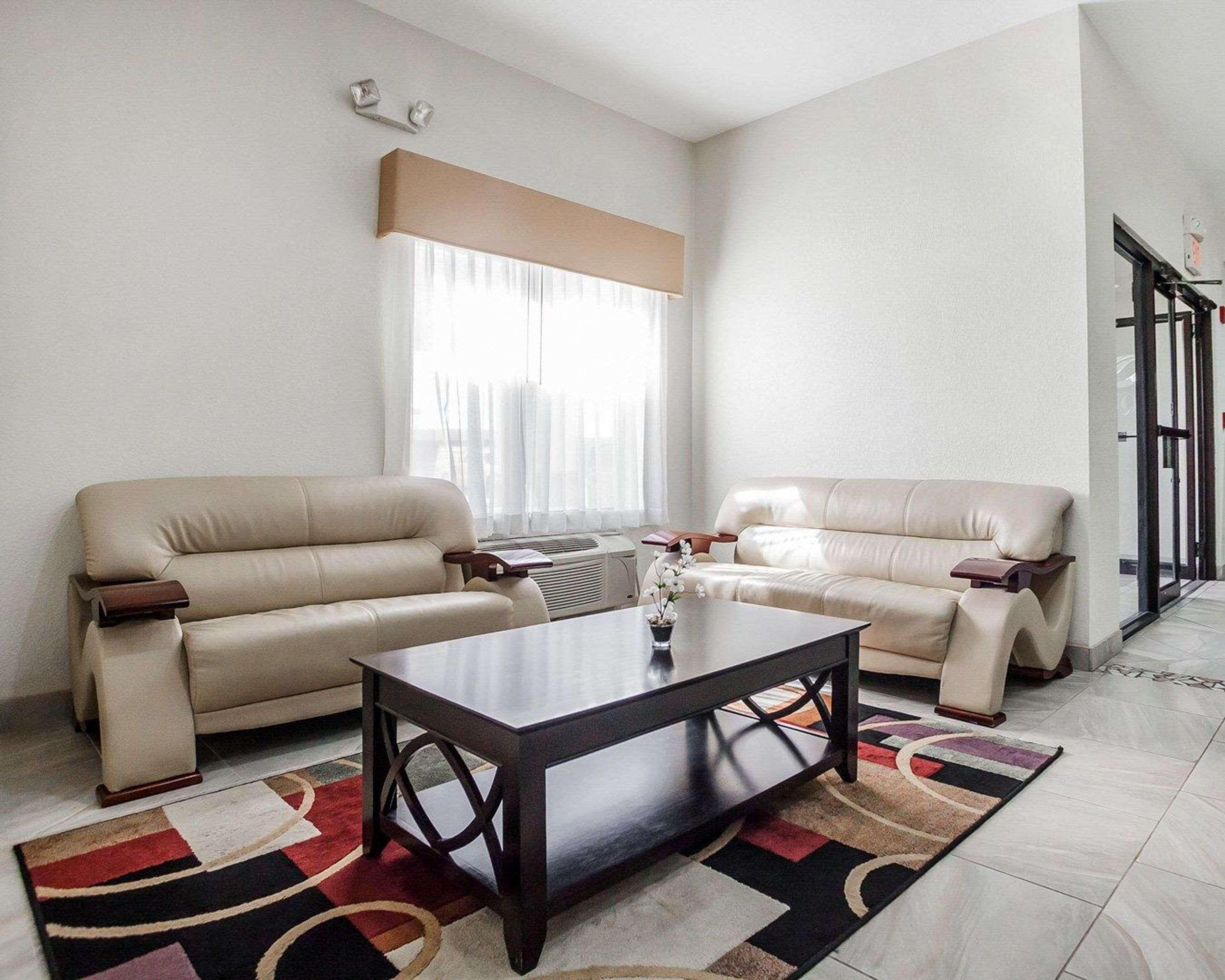 Quality Inn & Suites Altoona - Des Moines Ngoại thất bức ảnh